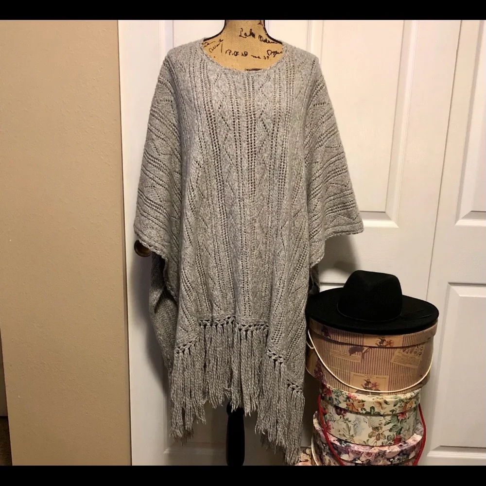 🌵ARNHEM🌵100% LAMBSWOOL PONCHO